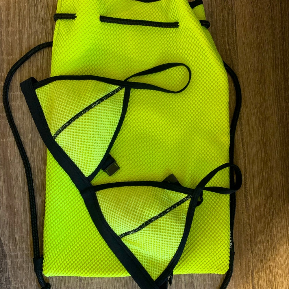 Triangl: Bathing Suit Top & Drawstring Bag